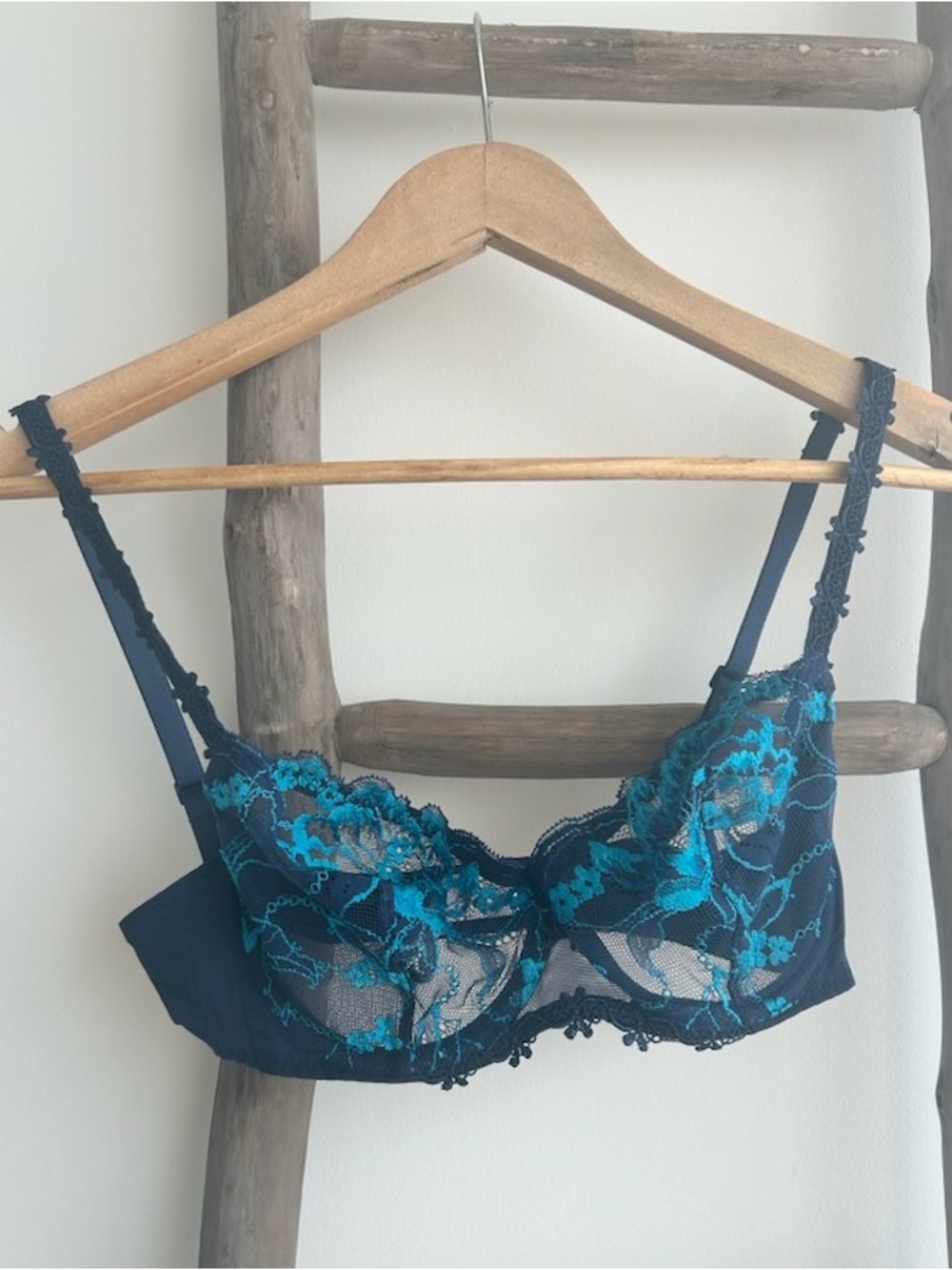 Simone Pérèle Blue Lace Bra